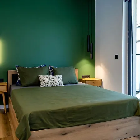Apartment Modern With Balcony Near Center By Flat Manаger Warna